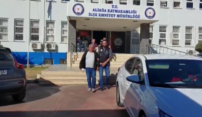 İ̇zmir’de Tefeci Operasyonu: 2 Kişi Yakalandı