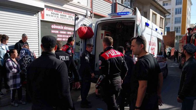 Kırklareli’nde Bir Kadın Uzaklaştırma Kararı Bulunan Eşi Tarafından Öldürüldü