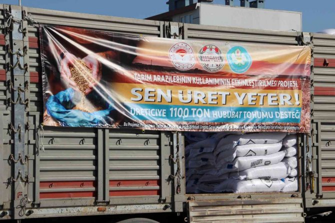 Manisalı Üreticilere 1100 Ton Hububat Tohumu Dağıtıldı
