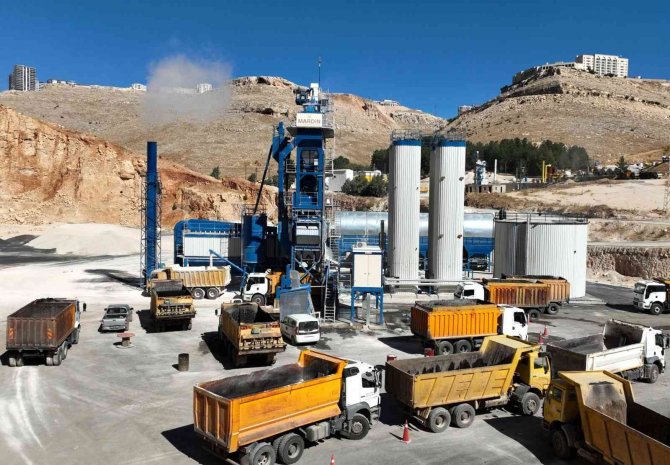 Mardin’de 20 Milyon Liralık Asfalt Plentinde 4 Ayda 22 Milyon Liralık Asfalt Üretildi