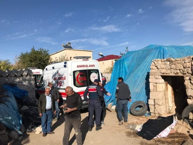 Niğde’de Ahır Çöktü: 1 Ölü, 1 Yaralı