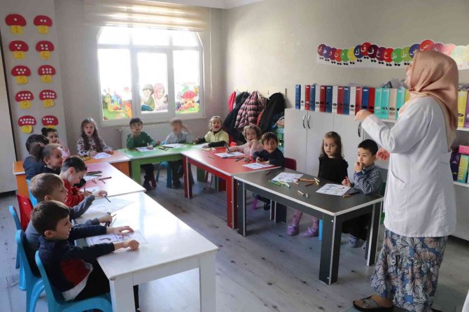 Samsun’daki 4-6 Yaş Kur’an Kurslarında 4 Bin 611 Minik Öğrenciye Eğitim