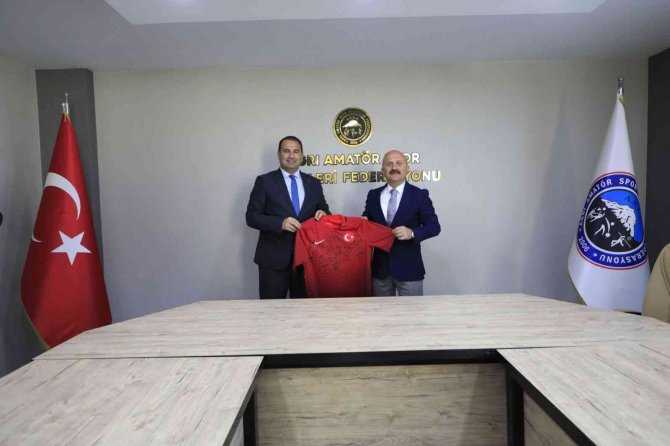 Vali Varol, Ağrı’da Yeni Semt Sahalarının Yapılması İçin Harekete Geçti