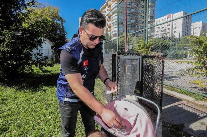 Yenimahalle’de Zabıta Dilencilere Göz Açtırmadı