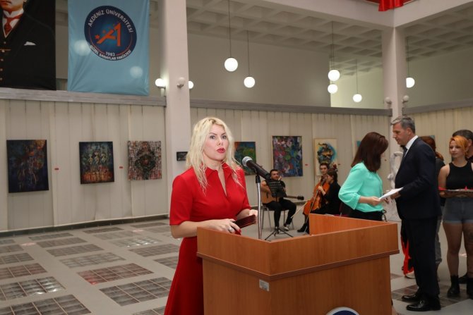 Akdeniz Üniversitesi’nde “Sonsuza Kadar Cumhuriyet” Sergisi