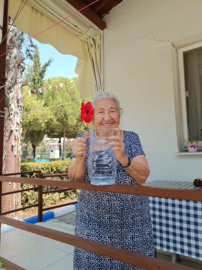 Bakan Yanık: “Küçük Ev Tipi Huzurevlerimizde Yaşlı Çiftlerimizin Kendilerini Evlerinde Hissetmelerini Sağlıyoruz”