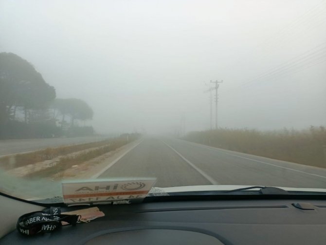 Gönen-bandırma Karayolunda Sis Sürücülere Zor Anlar Yaşattı