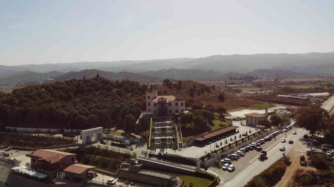 Cumhurbaşkanı Açmıştı, 9 Ayda Ziyaretçi Akınına Uğradı