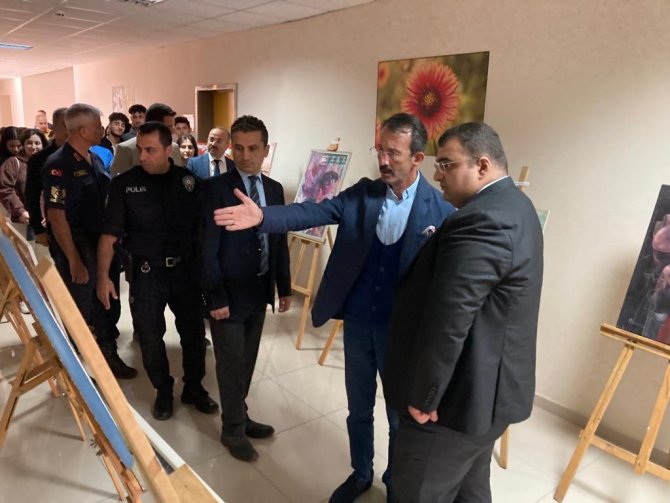 Buharkent Myo’da Plastik Sanatlar Sergisi Açıldı