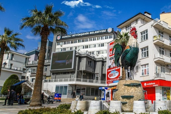 Büyükşehirden Öğrencilere 12,5 Milyon Tl Destek