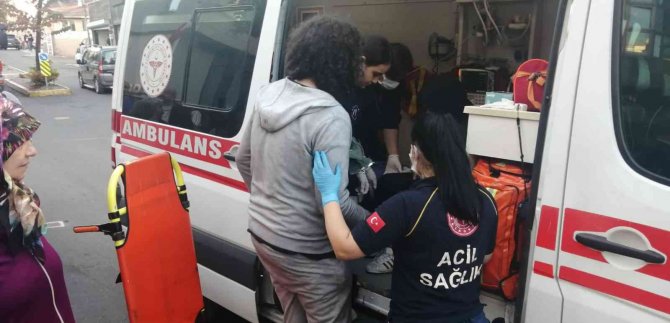 Mecidiyeköy’de Yangında Can Pazarı: Binada Mahsur Kalanlar İtfaiye Merdiveniyle Kurtarıldı