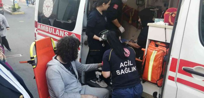 Mecidiyeköy’de Yangında Can Pazarı: Binada Mahsur Kalanlar İtfaiye Merdiveniyle Kurtarıldı