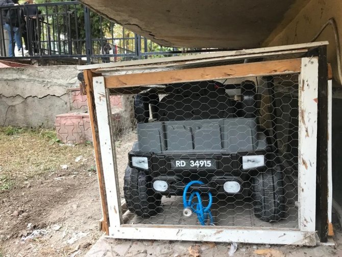 Akülü Aracı Hırsızlardan Böyle Korudu