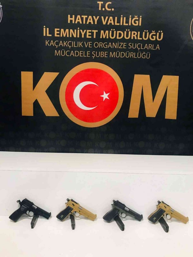 Hatay’da 6 Adet Ruhsatsız Tabanca Ele Geçirildi