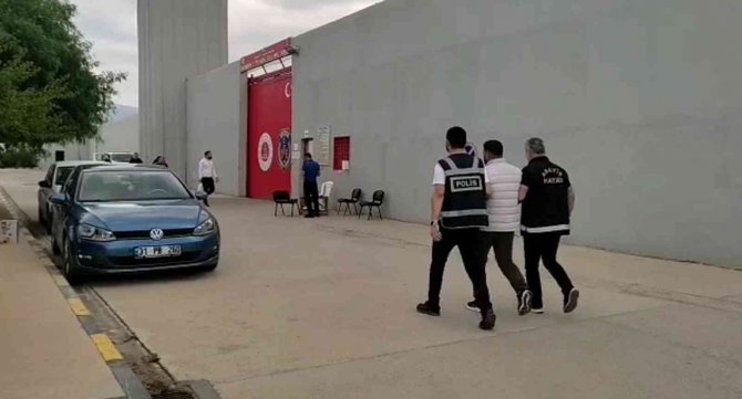 17 Yıl 2 Ay Hapis Cezasıyla Aranan Hükümlü İ̇skenderun’da Yakalandı