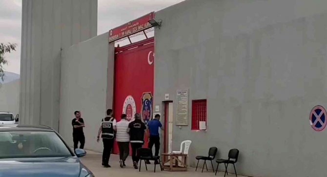 17 Yıl 2 Ay Hapis Cezasıyla Aranan Hükümlü İ̇skenderun’da Yakalandı