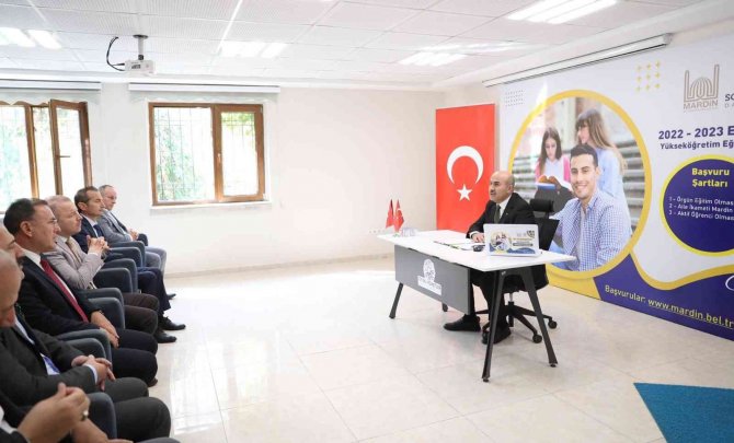 Mardin’de Üniversite Öğrencilerine 30 Milyon Tl’lik Destek