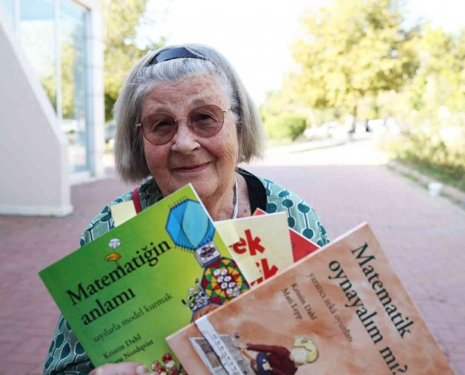 Yazar Kristin Dahl Nilüfer’de Öğretmen Adaylarıyla Bir Araya Geldi