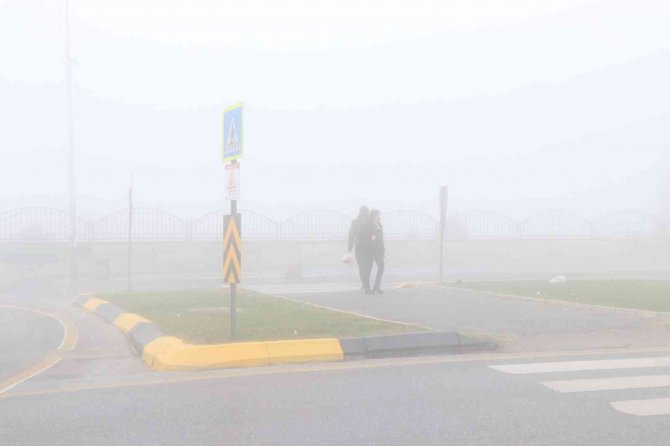 Sakarya’da Sis Etkili Oluyor