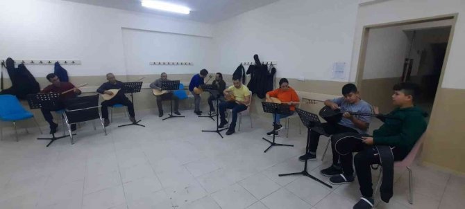 Sarıgöl İ̇lçe Milli Eğitim Müdürü Kursiyer Oldu