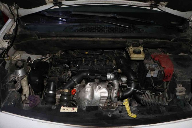 İ̇kinci El Otomobil Alıcıları Dikkat: Araçın Ekspertiz Dışında Otomobil Tamircilerine De Götürülmesi Önerildi