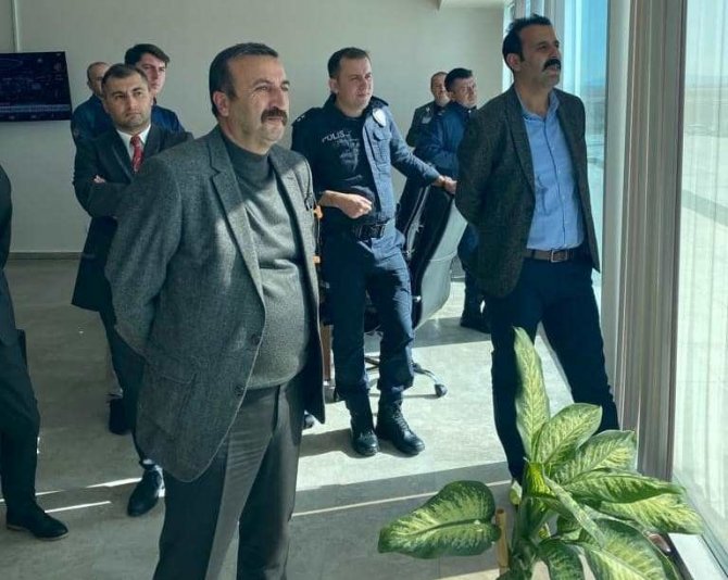 Zafer Havalimanında Rehine Kurtarma Tatbikatı