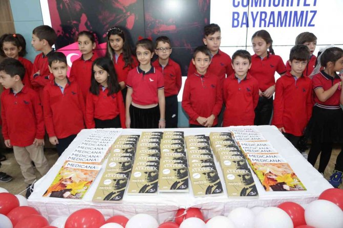 “Çocukların Gözünden Cumhuriyet” Resim Sergisi Açıldı