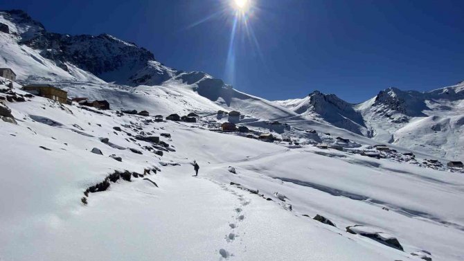Artvin Yaylaları Beyaza Büründü
