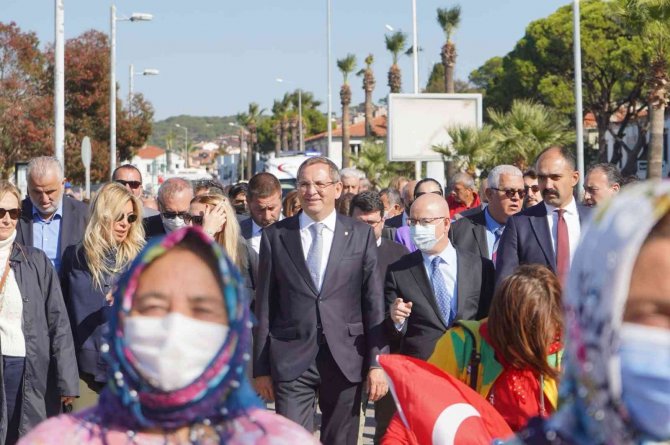 Ayvalık 17. Uluslararası Zeytin Hasat Festivali Programı Yine Dopdolu