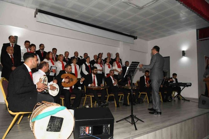 Atatürk’ün Sevdiği Şarkılar Seslendirildi