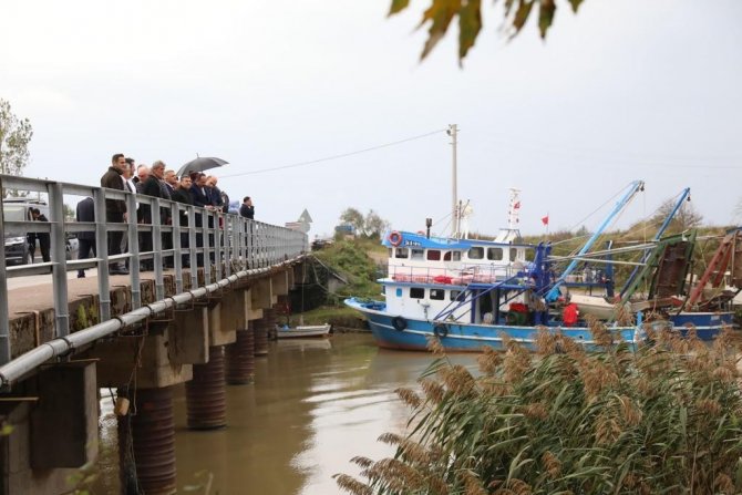 Balıkçı Barınağında Yapılan Çalışmalar İncelendi