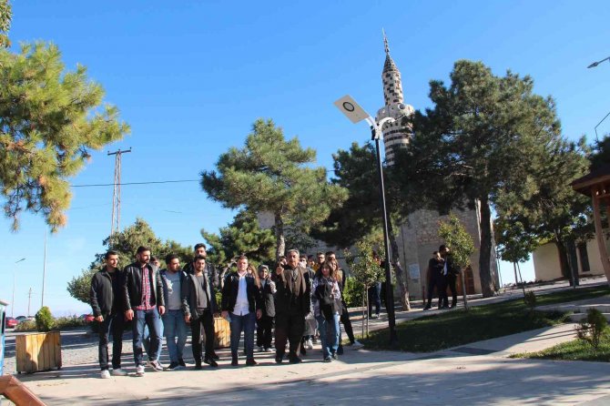 Geleceğin Mühendisleri Tarihi Harput’u Gezdi