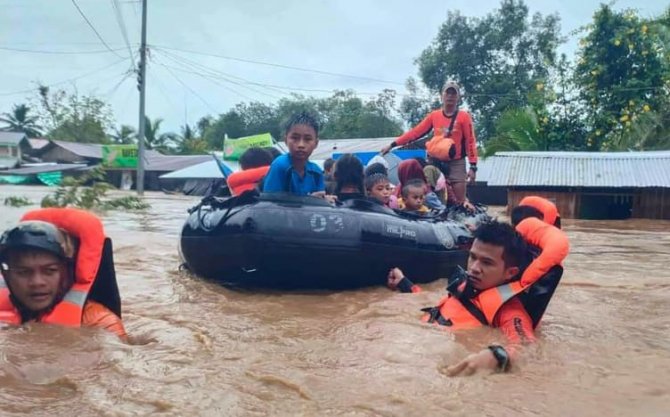 Filipinler’in Güneyini Nalgae Fırtınası Vurdu: 31 Ölü