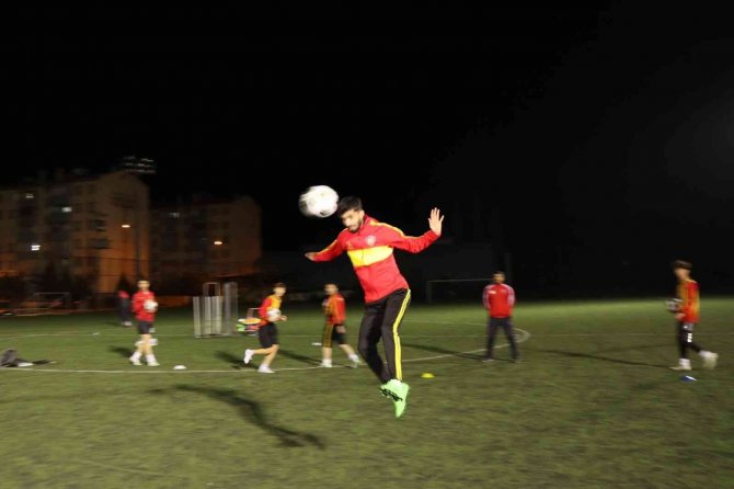 Oltu 25 Mart Spor Lige Çakı Gibi Hazırlanıyor