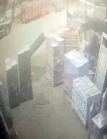 İ̇kitelli Esenler Sanayi Sitesi’nde Patlama: 1 Ölü, 3 Yaralı