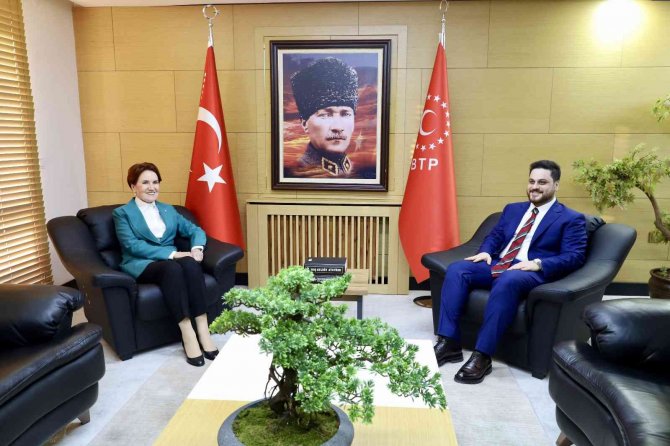 İ̇yi̇ Parti Genel Başkanı Akşener, Btp Genel Başkanı Baş’ı Ziyaret Etti