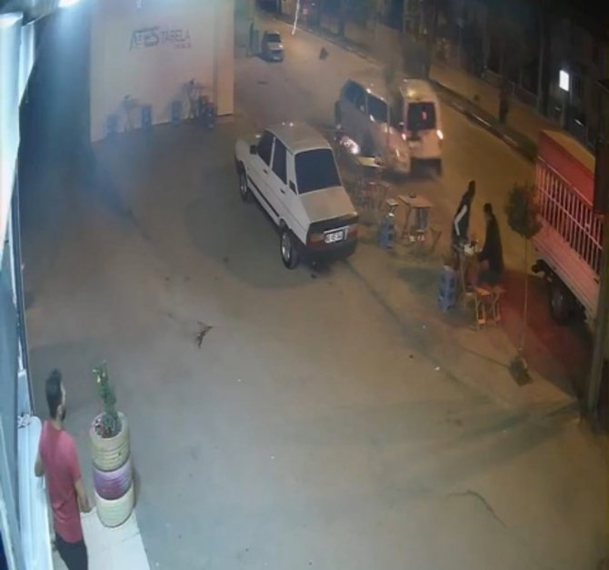 Yemek Yerken Ölüm Teğet Geçti