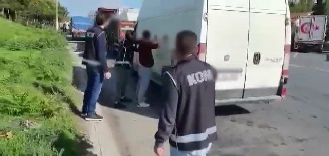 Görevden İhraç Edilen Astsubay 1 Milyon 770 Bin Kaçak Makaronla Yakalandı