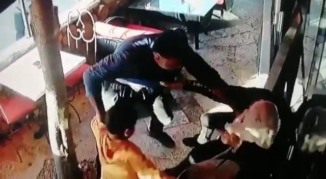 Çocuğunun Gözleri Önünde Eşini Darp Eden Şahıs Serbest Bırakıldı