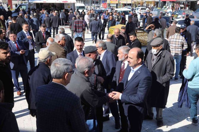 Başkan Altay Cihanbeyli Ve Kulu İlçelerinde Vatandaşlarla Buluştu