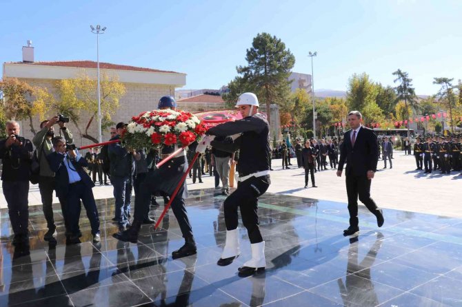 Malatya’da 29 Ekim Kutlamaları Başladı