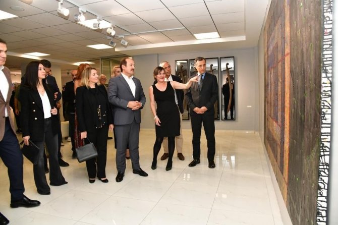 Vali Pehlivan: "Sanat, Kültürümüzün Çok Önemli Ve Ayrılmaz Bir Parçası"