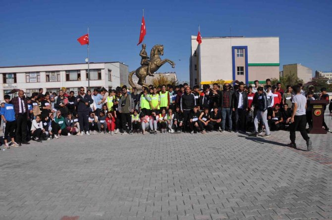 Bulanık’ta "Cumhuriyet Koşusu" Düzenlendi