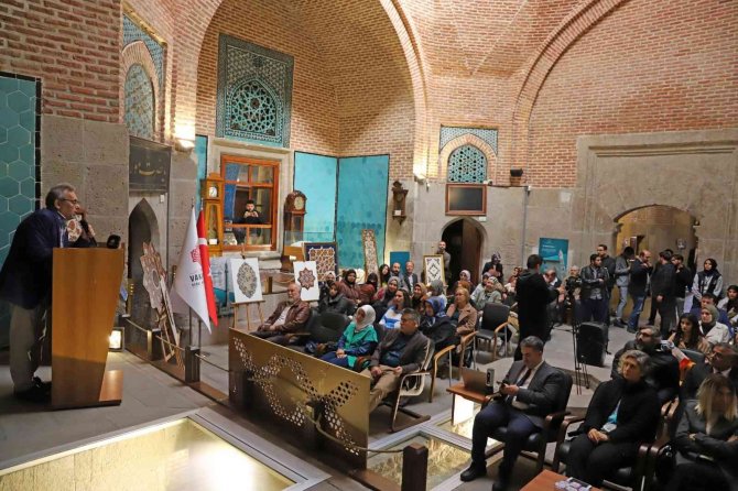 Sadreddin Konevi Konferansları Başladı