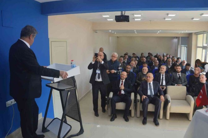 Uluslararası “Türk Tarihi Ve Niksar Sempozyumu” Açılışı Yapıldı