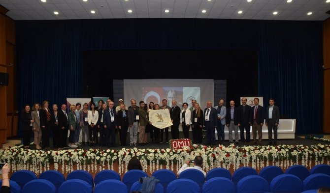 İ̇klim İçin İ̇şbirliği Ve Yeşil Mutabakat Sempozyumu Sona Erdi