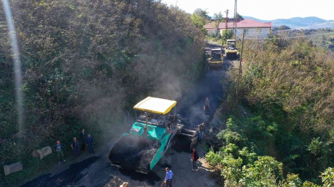 Kabadüz’ün Grup Yolları Sıcak Asfalt İle Buluşuyor