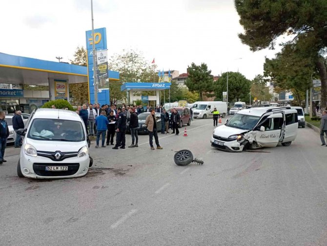 Ordu’da Trafik Kazası: 2 Yaralı