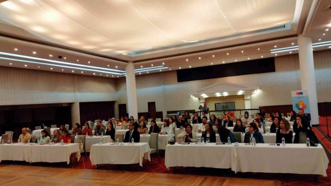 Özel Yetenekliler Etkinlik Ve Materyal Geliştirme Çalıştayı Kuşadası’nda Düzenlendi