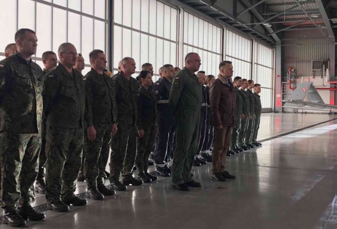 Polonya’ya Bayraktar Tb2 Si̇ha’ların İlk Teslimatı Yapıldı